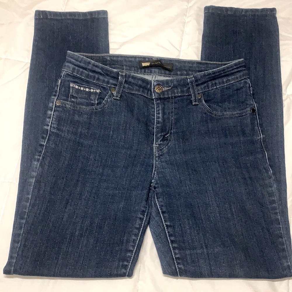 Women’s Size 6M Red Label Mid-Rise Skinny Jeans